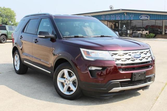 Photo of 2018 RED Ford Explorer