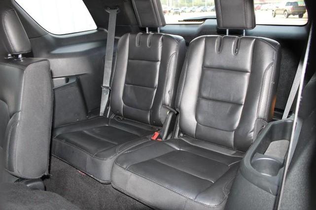 Photo of 2018 RED Ford Explorer