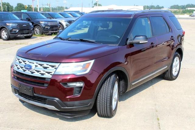 Photo of 2018 RED Ford Explorer