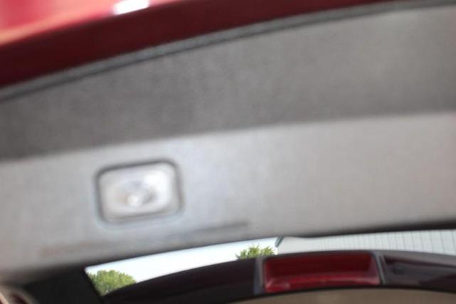 Photo of 2018 RED Ford Explorer