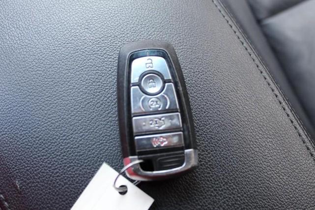 Photo of 2018 RED Ford Explorer