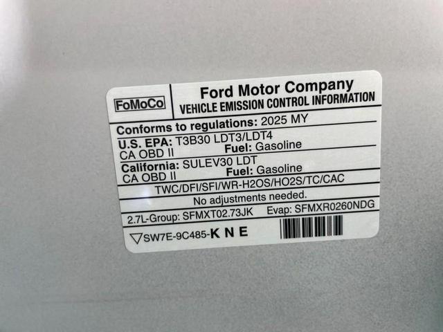 Photo of 2025 Oxford White Ford F-150