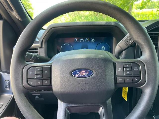 Photo of 2025 Oxford White Ford F-150