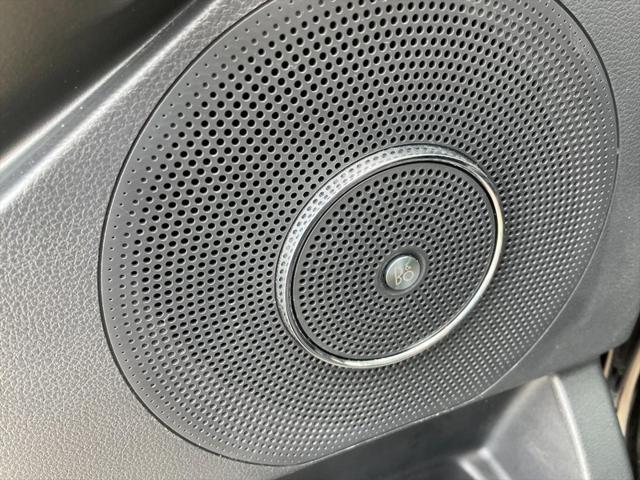 Photo of 2024 Agate Black Metallic Ford Expedition Max