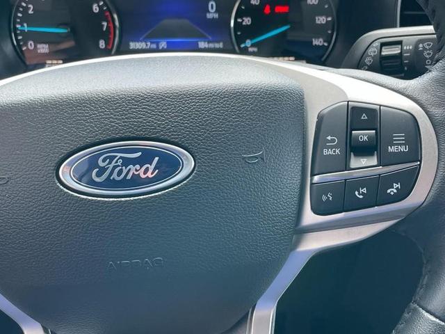 Photo of 2024 Iconic Silver Metallic Ford Explorer