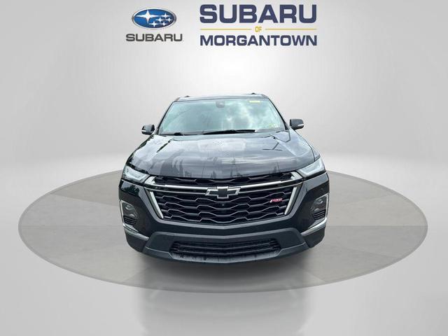 Photo of 2022 Mosaic Black Metallic Chevrolet Traverse