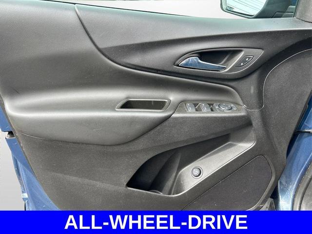Photo of 2024 Lakeshore Blue Metallic Chevrolet Equinox