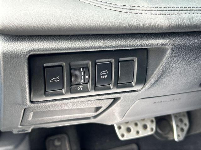 Photo of 2022 Geyser Blue Subaru Outback
