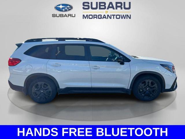 Photo of 2023 Crystal White Pearl Subaru Ascent
