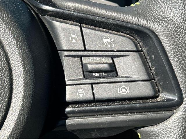 Photo of 2023 Crystal White Pearl Subaru Ascent