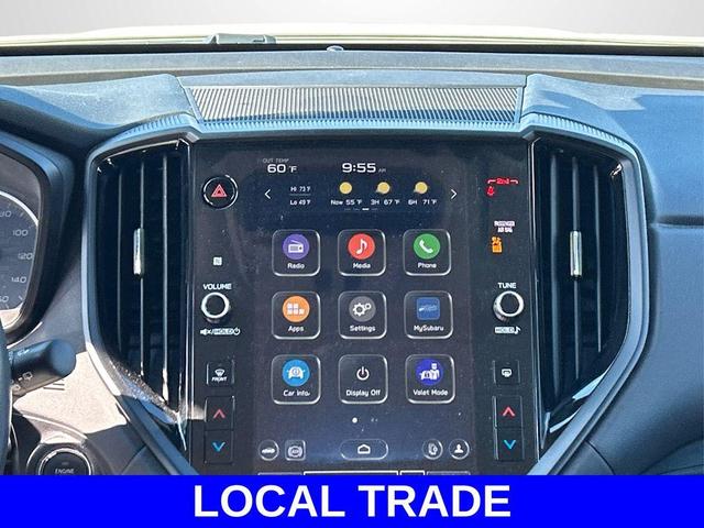 Photo of 2023 Crystal White Pearl Subaru Ascent