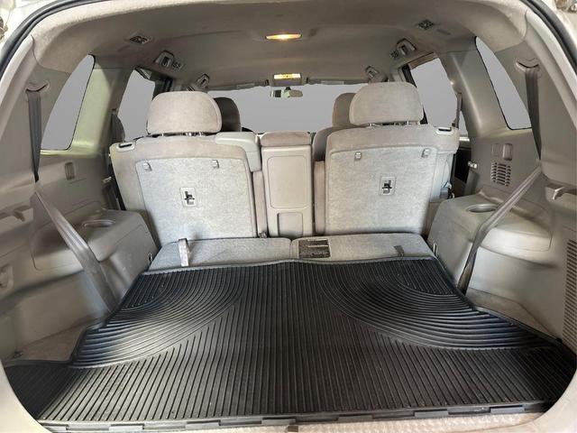Photo of 2013 Silver Toyota Highlander