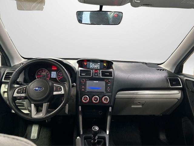 Photo of 2017 Ice Silver Metallic Subaru Forester