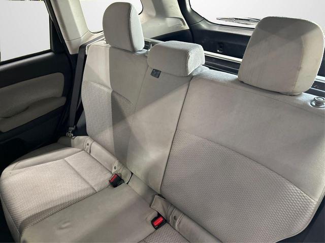 Photo of 2017 Ice Silver Metallic Subaru Forester