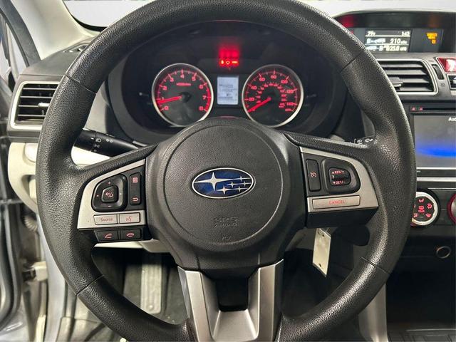 Photo of 2017 Ice Silver Metallic Subaru Forester