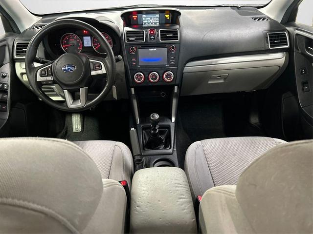 Photo of 2017 Ice Silver Metallic Subaru Forester