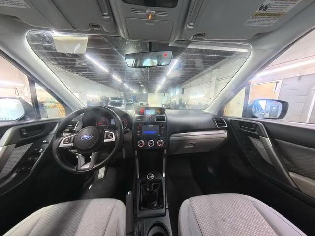 Photo of 2017 Ice Silver Metallic Subaru Forester