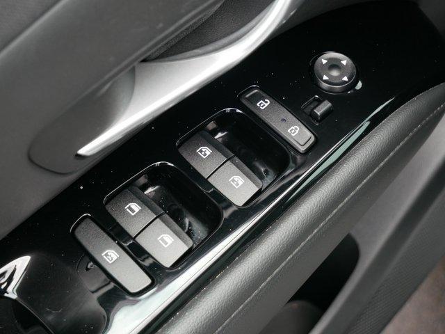 Photo of 2022 Quartz White Hyundai TUCSON