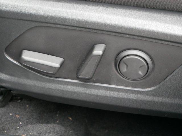 Photo of 2022 Quartz White Hyundai TUCSON