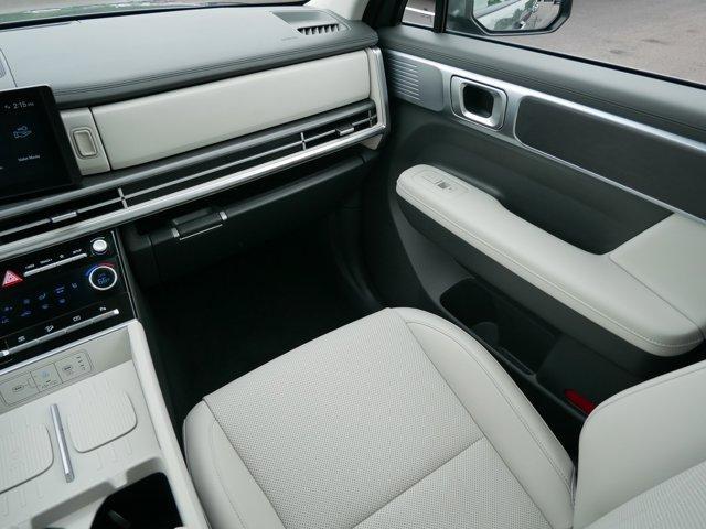 Photo of 2024 Hampton Gray Hyundai SANTA FE HEV
