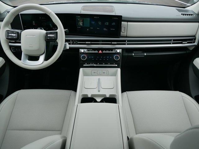 Photo of 2024 Hampton Gray Hyundai SANTA FE HEV