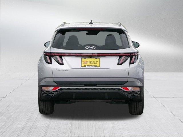 Photo of 2022 Shimmering Silver Hyundai TUCSON
