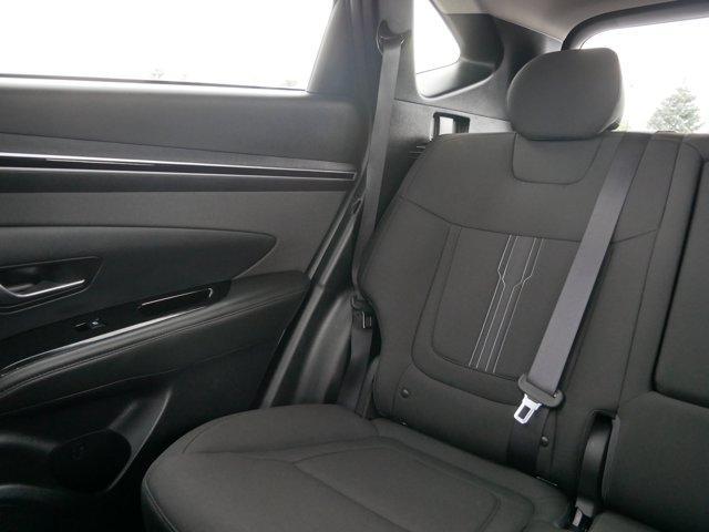 Photo of 2022 Shimmering Silver Hyundai TUCSON