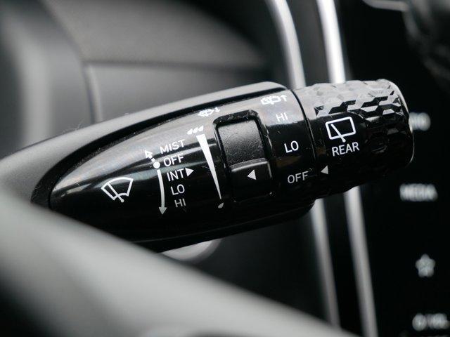 Photo of 2022 Shimmering Silver Hyundai TUCSON