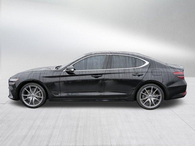 Photo of 2022 Vik Black Genesis G70