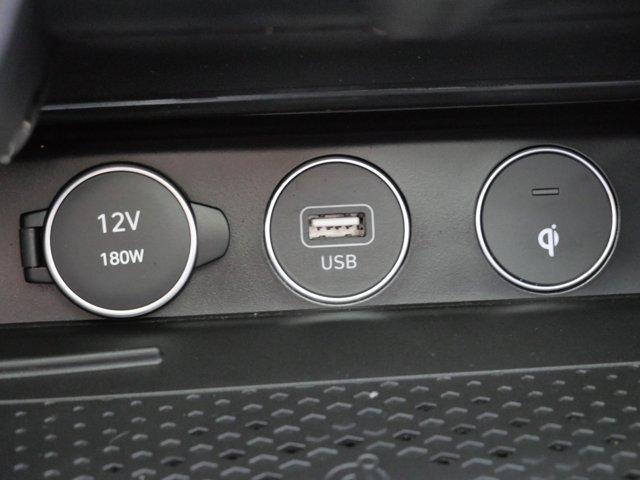 Photo of 2022 Vik Black Genesis G70