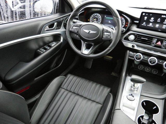 Photo of 2022 Vik Black Genesis G70