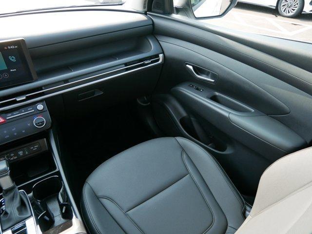 Photo of 2025 Serenity White Pearl Hyundai TUCSON