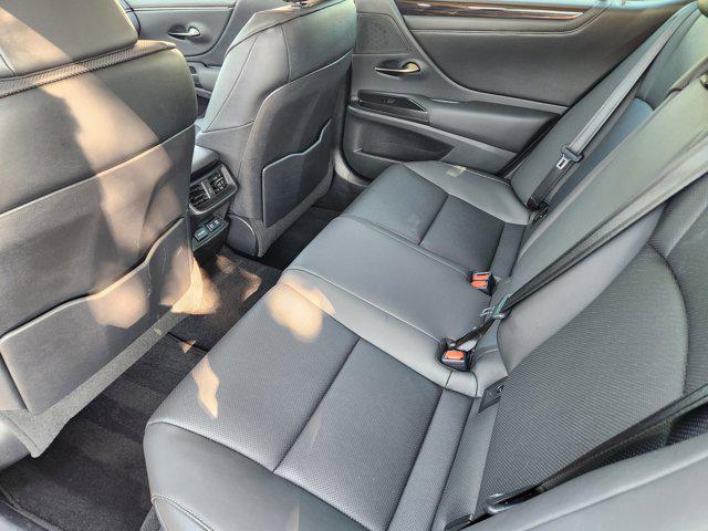 Photo of 2020 Nebula Gray Pearl Lexus ES 350