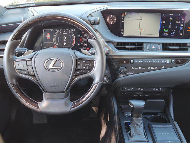Photo of 2020 Nebula Gray Pearl Lexus ES 350