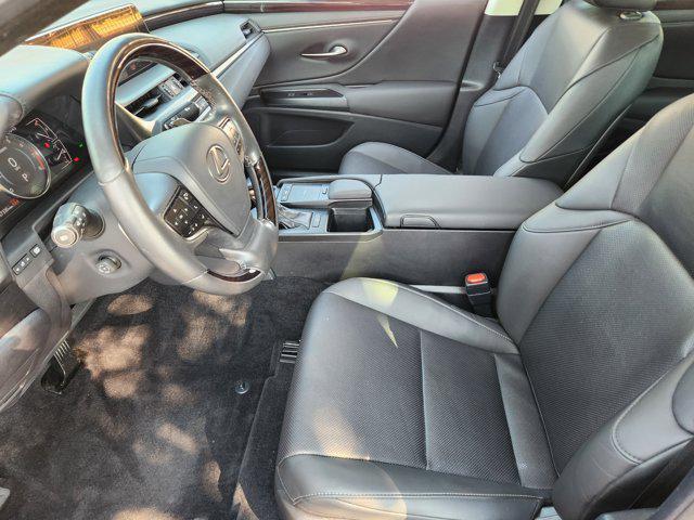 Photo of 2020 Nebula Gray Pearl Lexus ES 350
