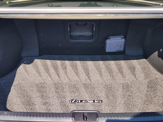 Photo of 2023 Moonbeam Beige Metallic Lexus ES 350