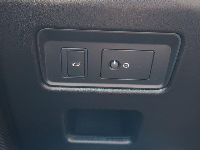 Photo of 2023 Santorini Black Metallic Land Rover Discovery