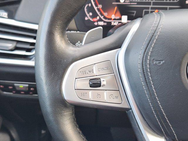 Photo of 2020 Alpine White BMW X7