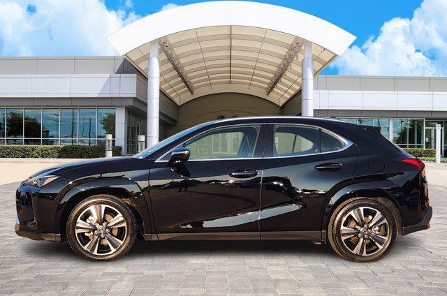 Photo of 2025 Obsidian Lexus UX 300h