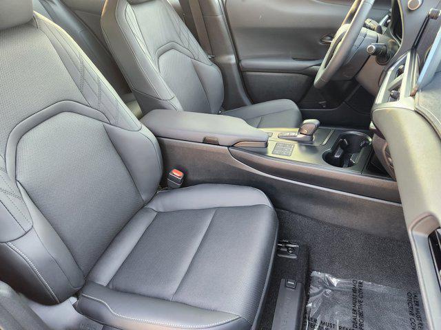 Photo of 2025 Obsidian Lexus UX 300h