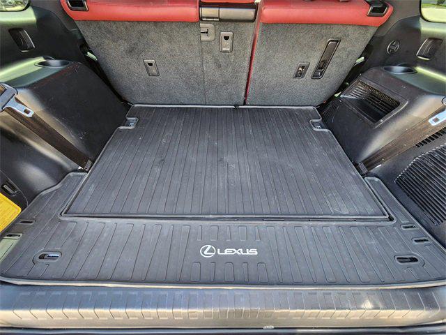 Photo of 2023 Eminent White Pearl Lexus GX 460