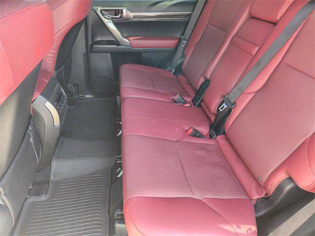Photo of 2023 Eminent White Pearl Lexus GX 460