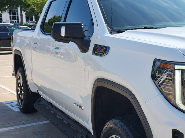 Photo of 2024 Summit White GMC Sierra 1500