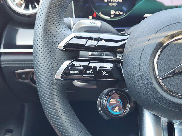 Photo of 2023 Polar White Mercedes-Benz AMG GT 63