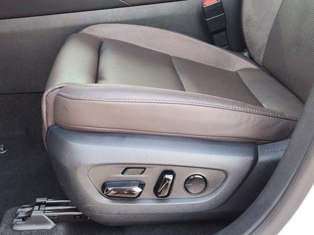 Photo of 2024 Eminent White Pearl Lexus RX 350