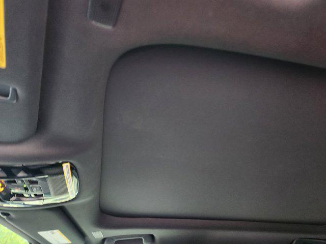 Photo of 2024 Eminent White Pearl Lexus RX 350