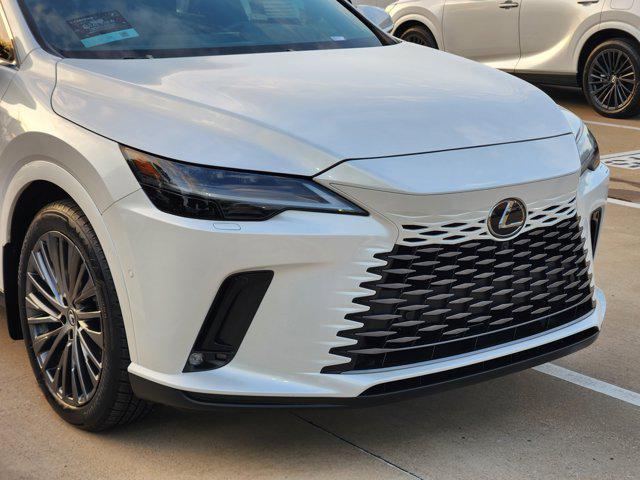 Photo of 2024 Eminent White Pearl Lexus RX 350