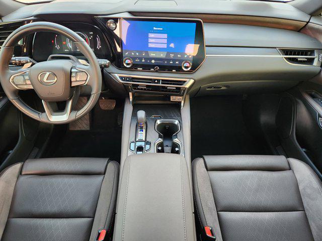 Photo of 2024 Eminent White Pearl Lexus RX 350