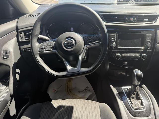 Photo of 2020 Gun Metallic Nissan Rogue