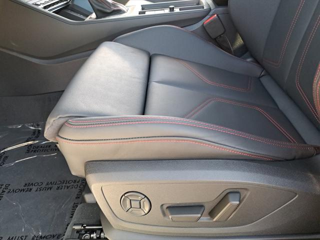 Photo of 2025 Glacier White Metallic Audi Q3